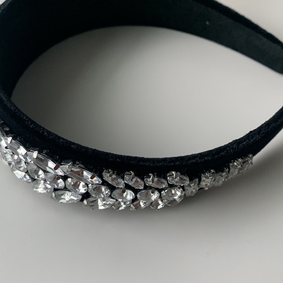 Brand new black and silver hair tiara - Picture 4 of 7